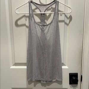 Fabletics Light Gray Women's Tank Top